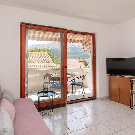 Apartment Valkovic バスカ エクステリア 写真